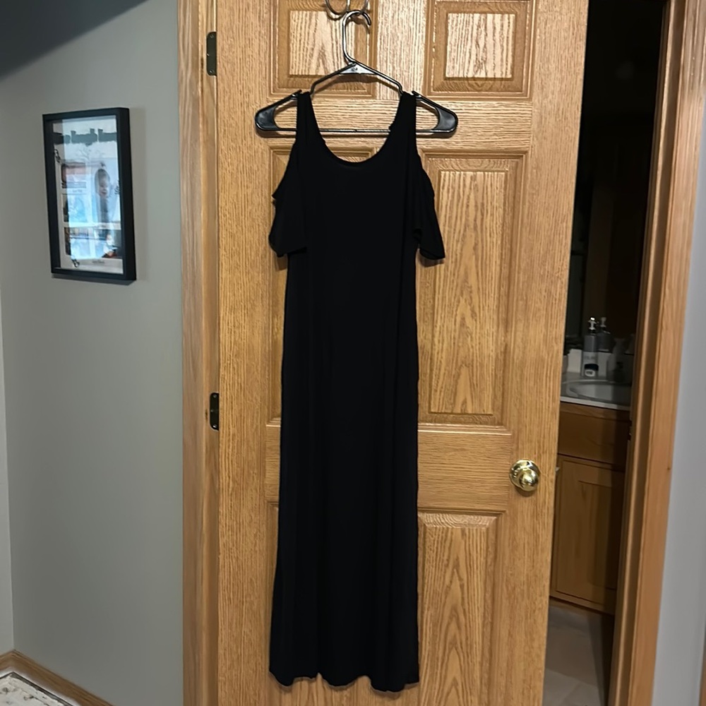Black cold shoulder maxi